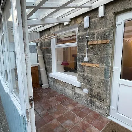 Port Mulgrave Cosy Hinderwell