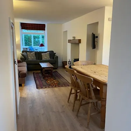Port Mulgrave Cosy Holiday home