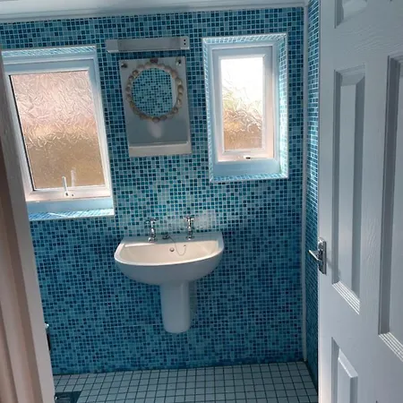 Port Mulgrave Cosy Дом отдыха *