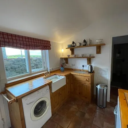 Port Mulgrave Cosy Hinderwell